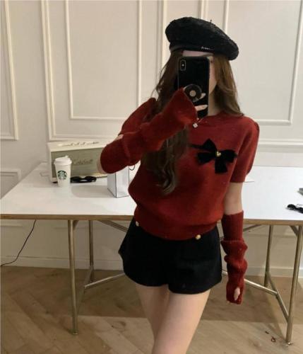 There is gold thread ~ French gentle sequined sweater winter 2023 high-end sleeve top bow knitted sweater
