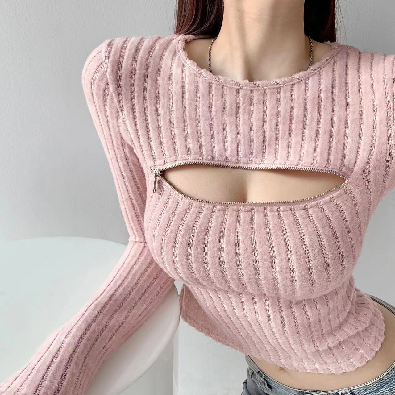 No need to explain, just ok~Sexy and scheming hollow zipper open-breasted bottoming shirt, slim long-sleeved sweater for women