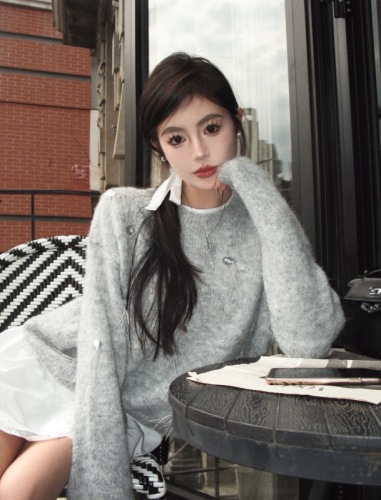 实拍 韩版设计感温柔优雅氛围感毛衣小众工艺亮片气质针织衫
