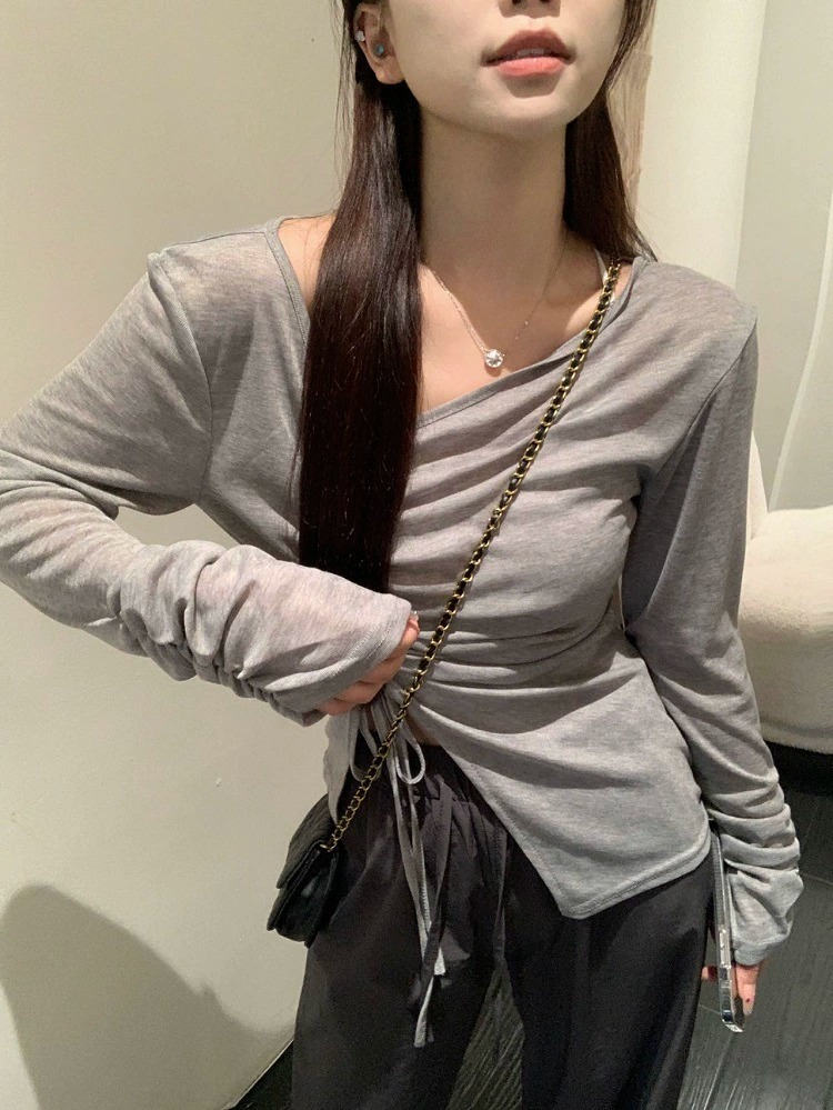 Original fabric design long-sleeved sun protection shirt T-shirt for women in autumn hot girl slimming irregular blouse top