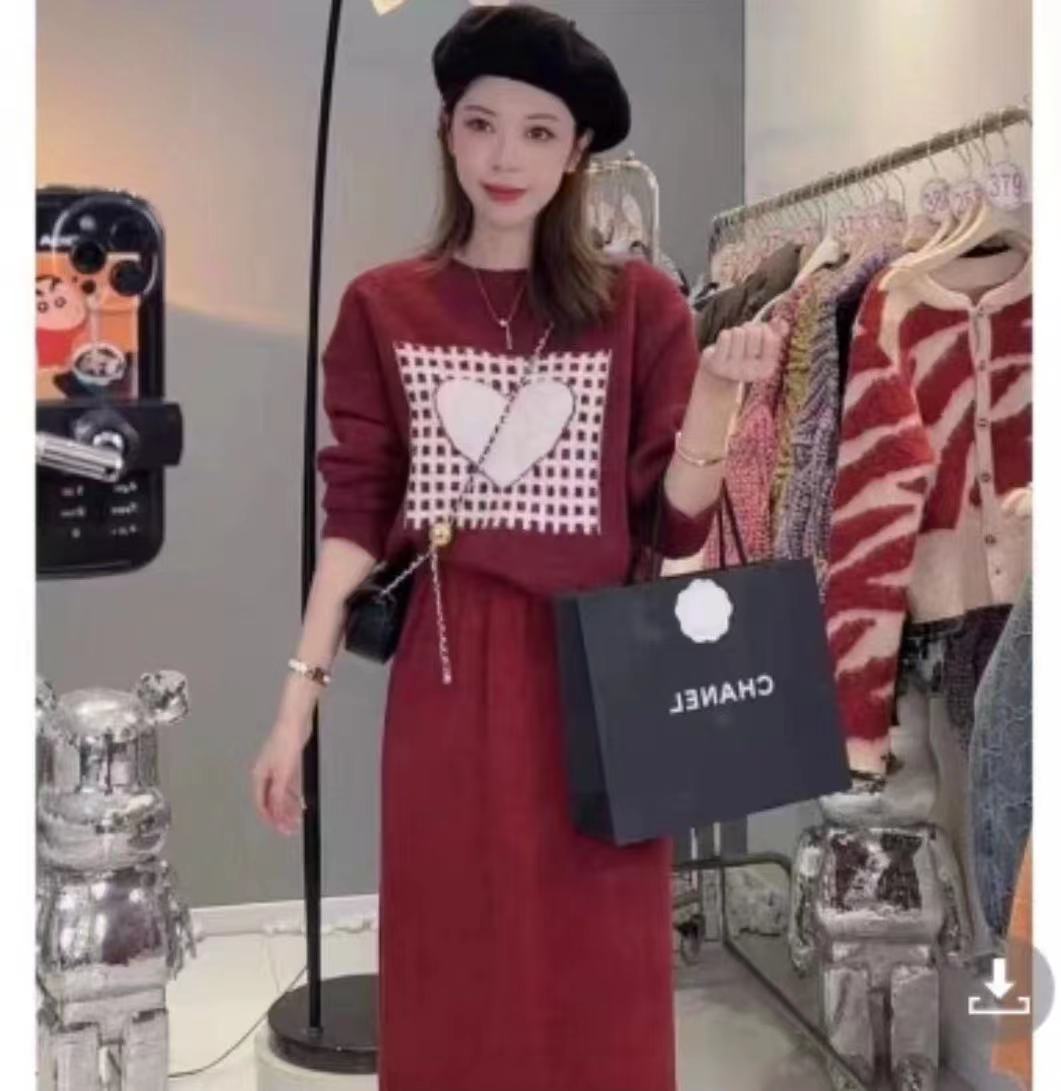愛心提花紅色毛衣女2023新款秋冬小個子時尚慵懶風寬鬆針織衫