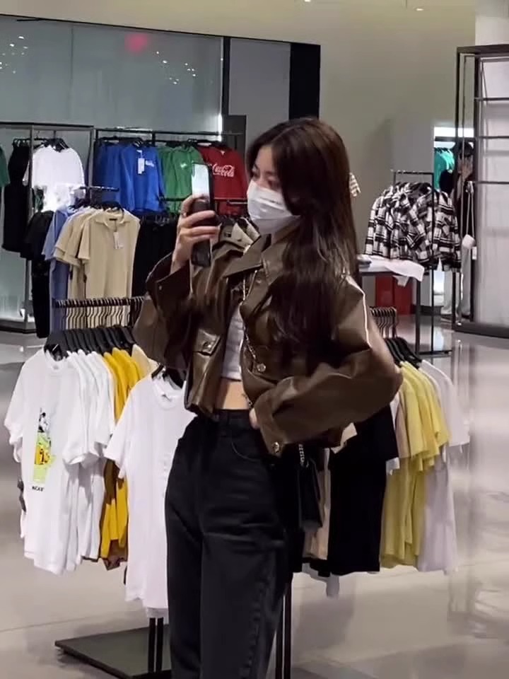 Hong Kong style retro brown leather jacket new style small fashion casual short motorcycle jacket