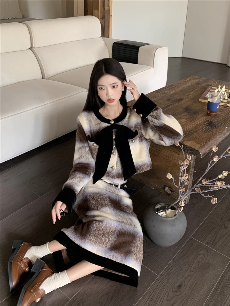 美拉德復古格紋蝴蝶結長袖毛呢外套半身裙女秋冬2023新款時尚套裝