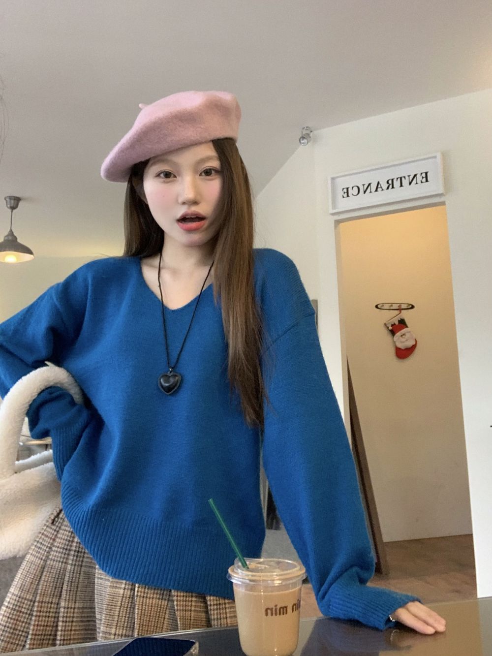 實拍三標齊藍色V領針織套頭毛衣女