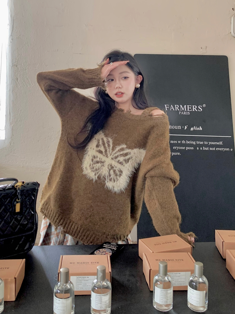 實拍 毛絨蝴蝶結毛衣女秋冬慵懶風設計感露肩破洞針織衫