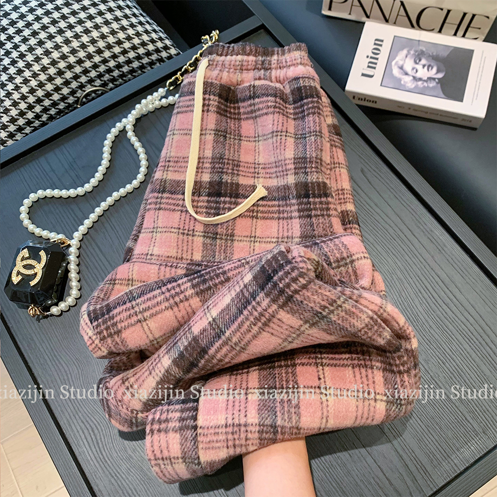 Designed pink brushed plus velvet thickened plaid wide-leg pants for women, trendy autumn and winter, age-reducing, lazy style, high-waisted and loose