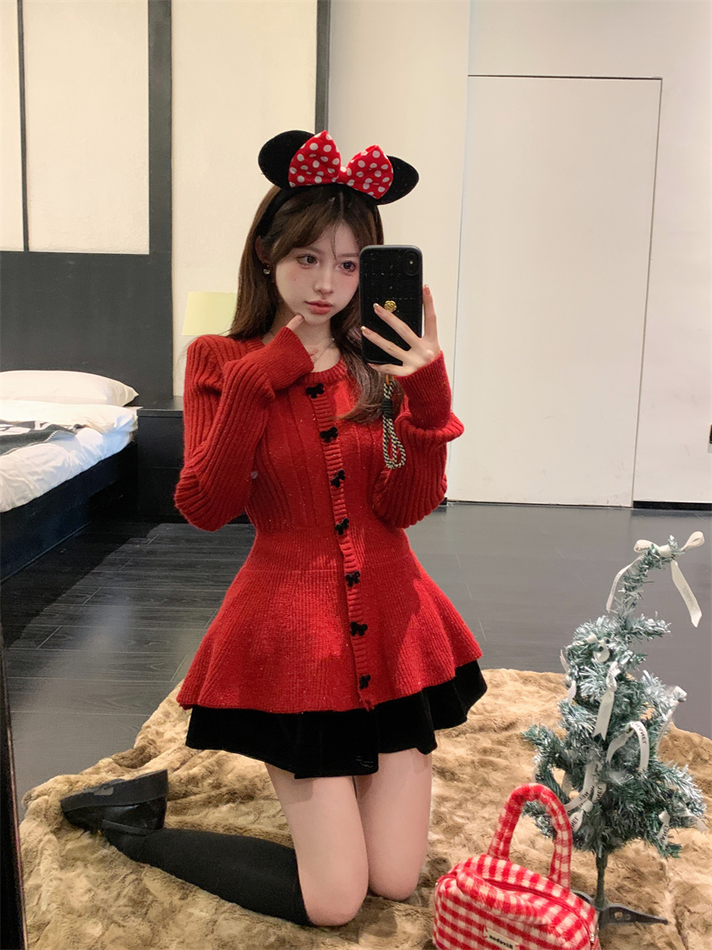 Real shot of Christmas and New Year red mini-skirt thick sweater for women autumn and winter long-sleeved slimming and shiny sweater