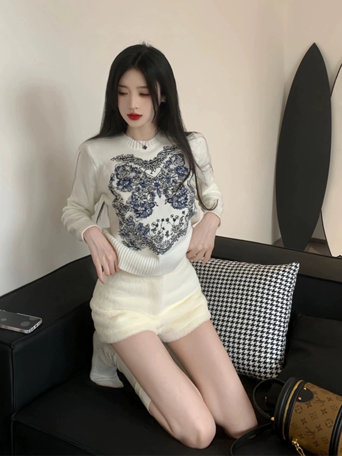 法式重工蝴蝶字母刺繡長袖毛衣女2023秋季新款高級感氣質御姐上衣