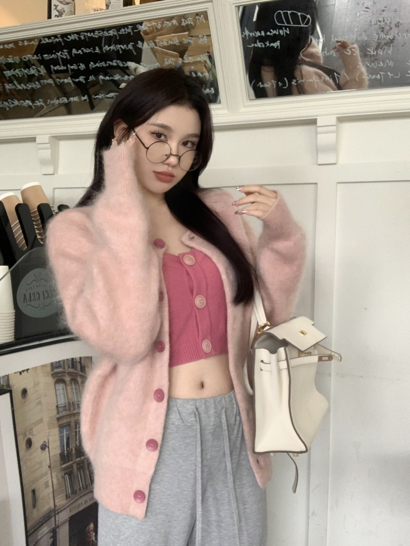 Real shot of autumn and winter furry top cardigan sweater foreign style short sweater jacket for women