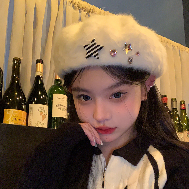 千禧甜妹~ 設計款Y2K星星貝雷帽女秋冬季小眾白色毛絨大頭圍帽子