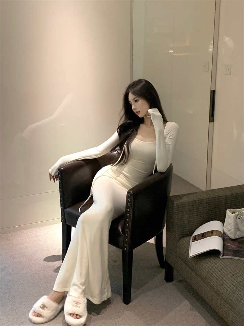 Actual shot~ Strappy fishtail long skirt, slim fit and gentle temperament dress, designed waist-cinching bottoming skirt that covers the hips