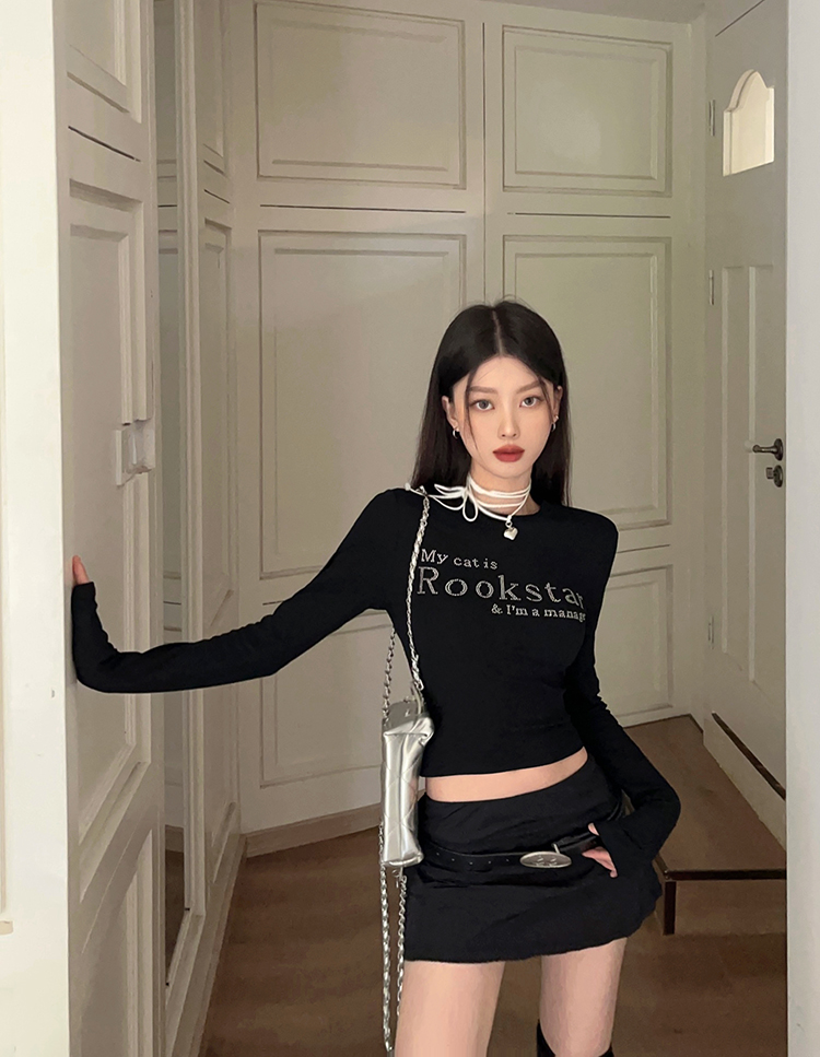 實拍燙鑽印花長袖T恤女小眾時尚百搭內搭圓領修身打底上衣
