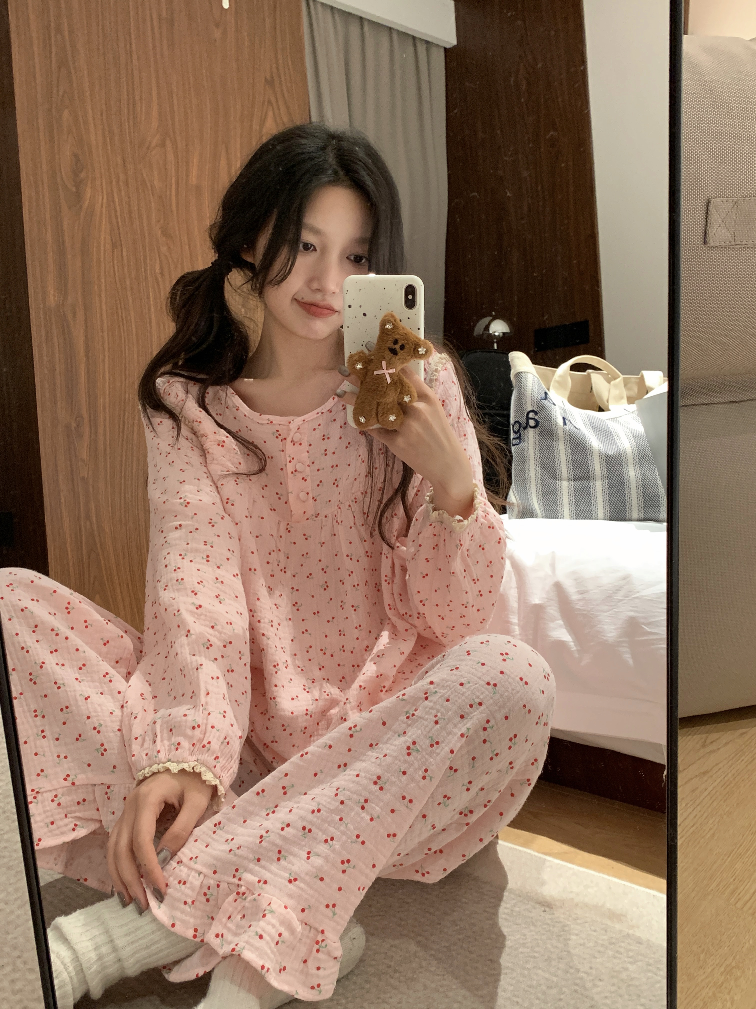 實拍韓版軟棉雙紗寬鬆休閒甜美櫻桃寬鬆秋外穿少女家居服套裝