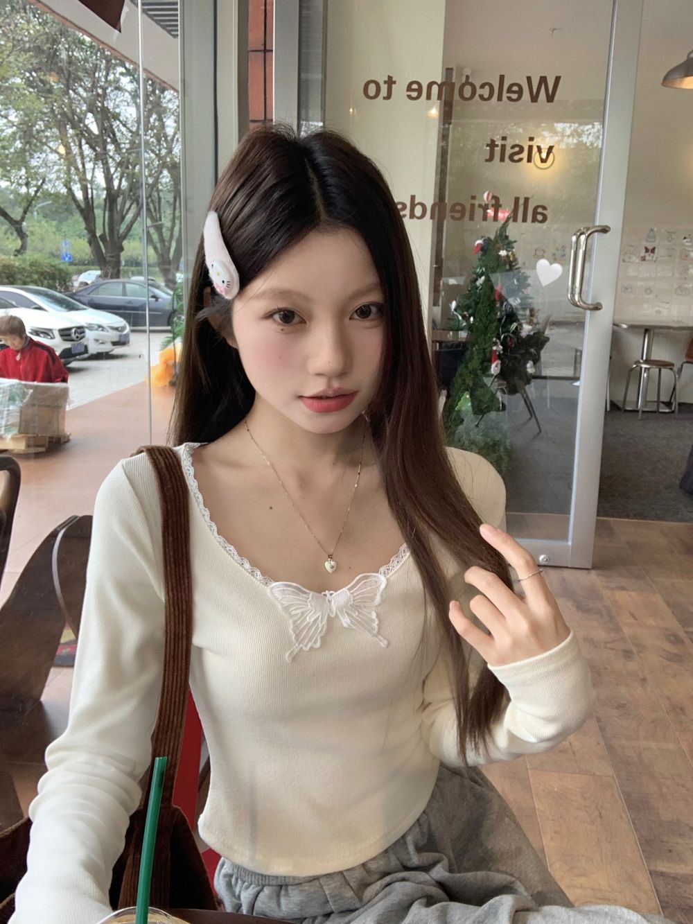 實拍三標齊蝴蝶結蕾絲內搭性感打底衫女設計感別致上衣