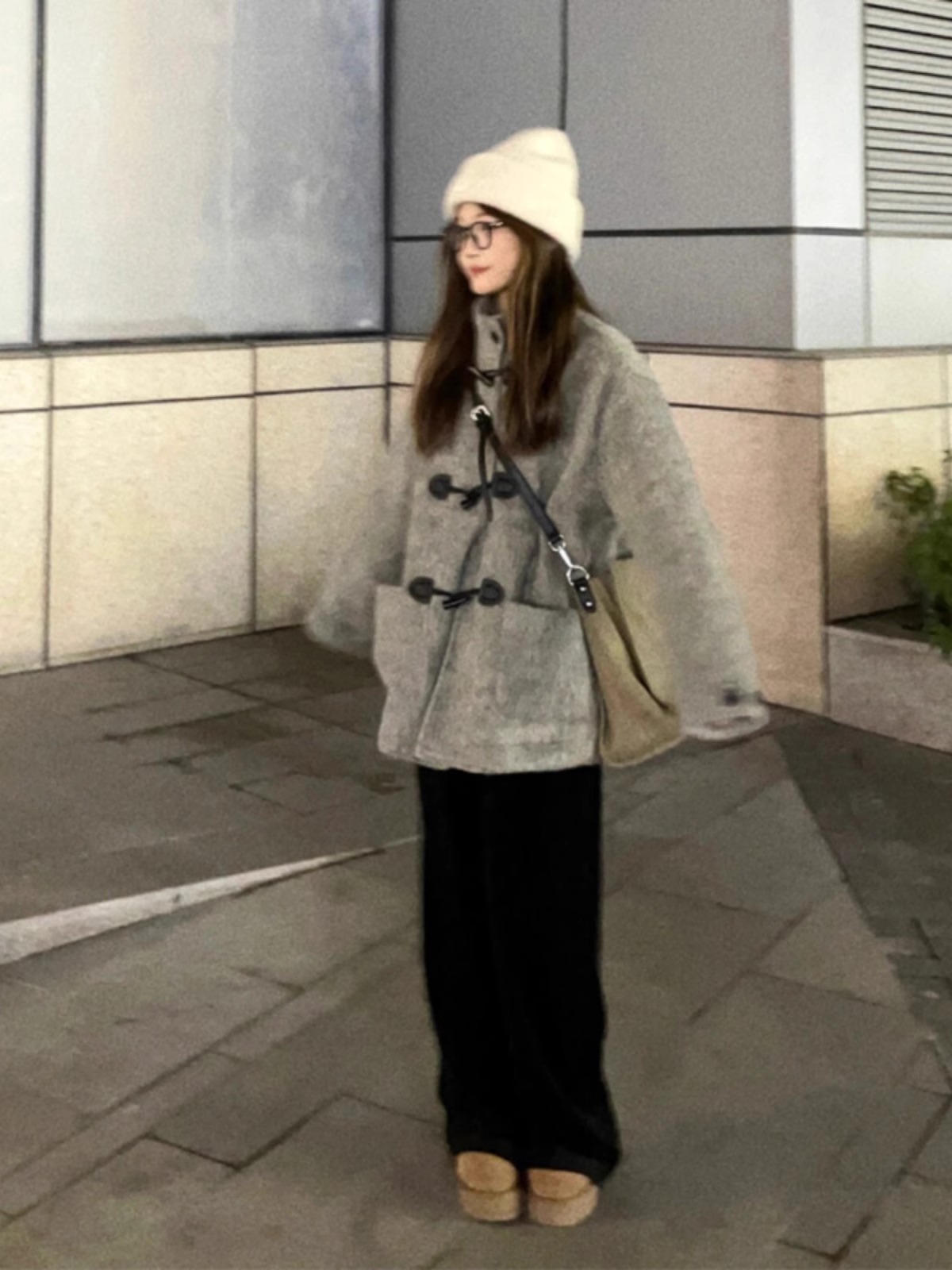 牛角扣灰色短款毛呢大衣女秋冬季2023年新款高級感外套呢子小個子