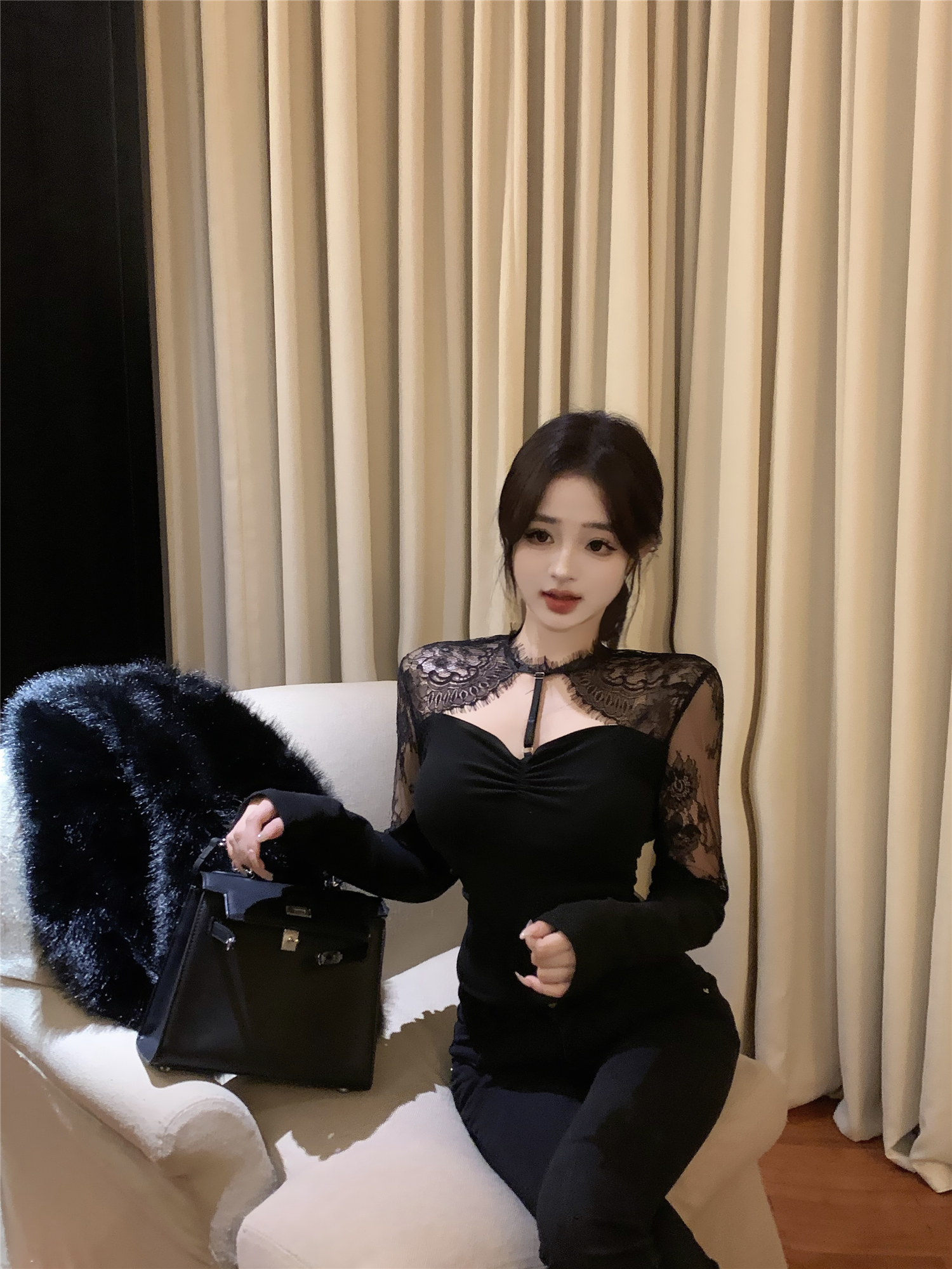 Real shot ~ lace sexy hollow air quality goddess inner wear with beautiful back and neck tie women's all-match top