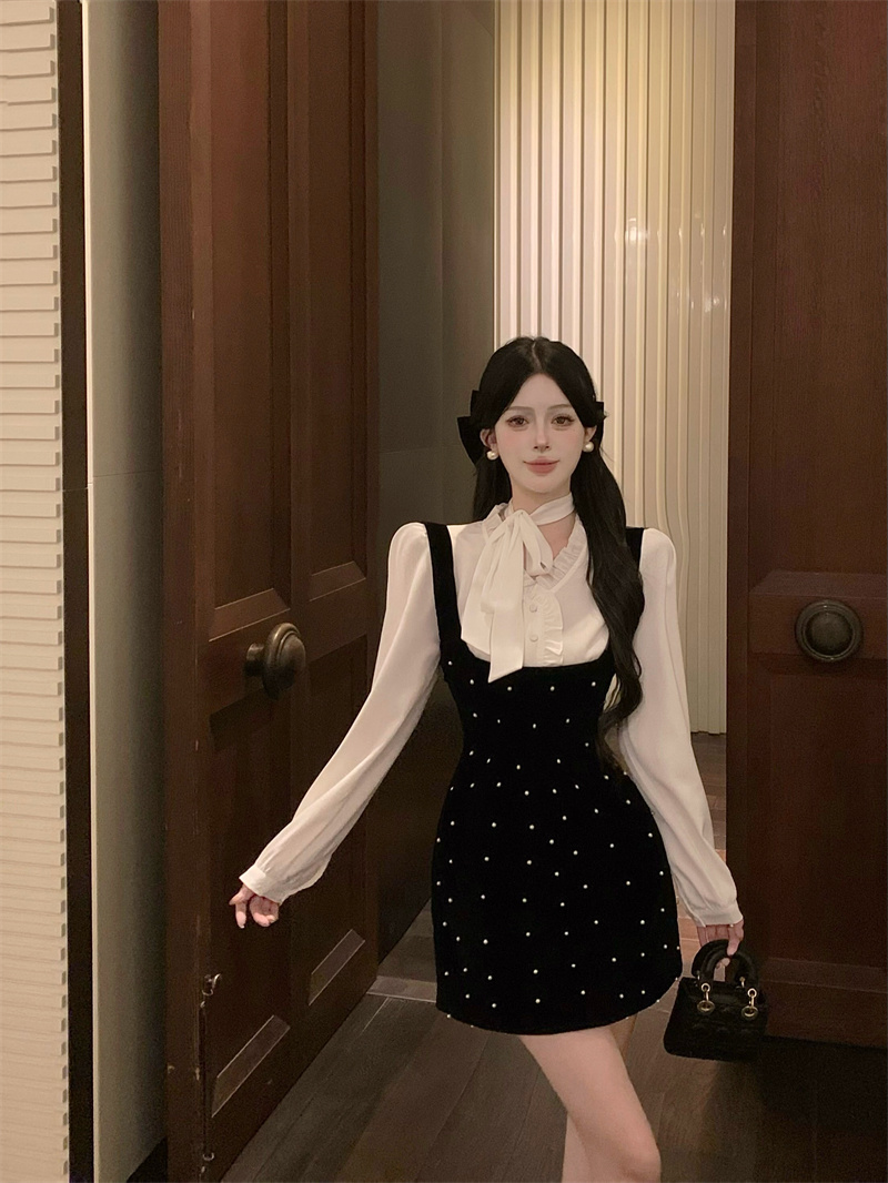 Actual shot of Western fashionable bow tie shirt top + suspender dress suspender skirt suit for women