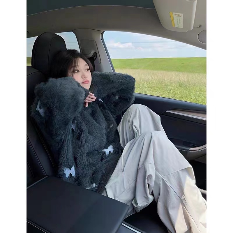 美式復古水貂絨蝴蝶圓領毛衣女2023秋冬新款高級感軟糯針織衫上衣