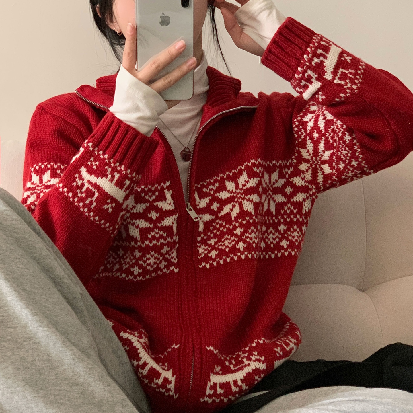 Korean chic autumn and winter new temperament contrasting Christmas snowflake zipper sweater jacket women's sweater