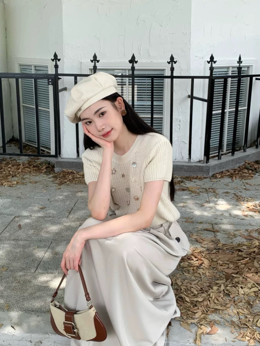 溫柔圓領重工手工點綴設計感寬鬆針織衫毛衣短袖T恤女秋顯瘦上衣