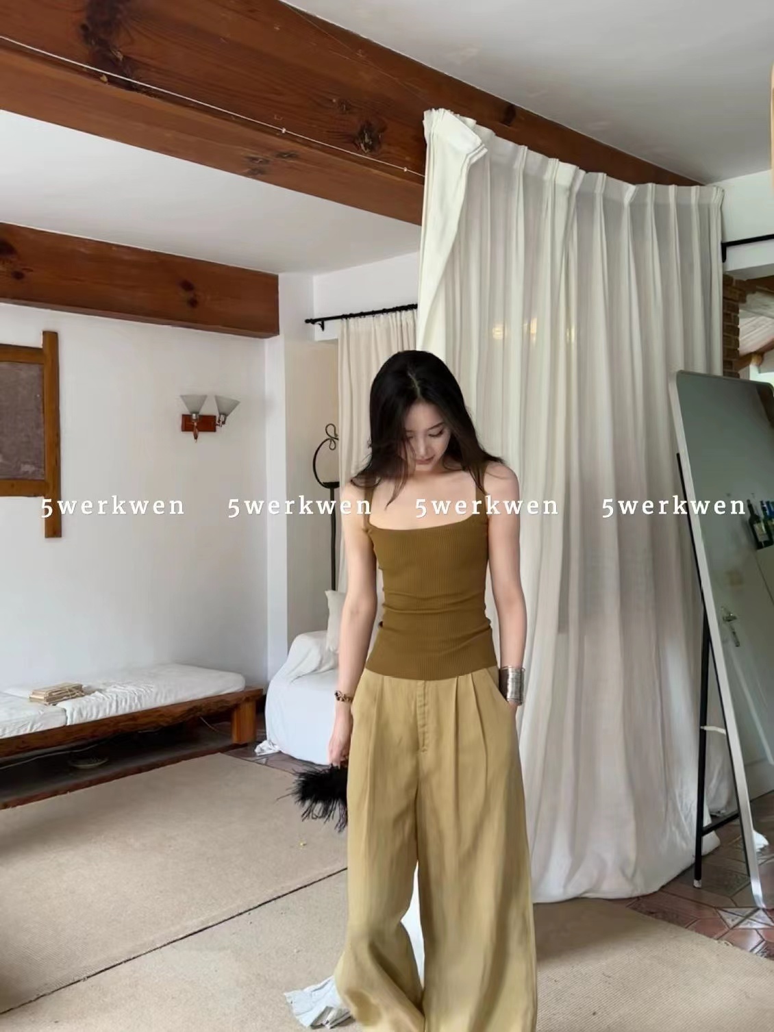 5werkwen 方領鹹菜黃綠顯白百搭修身顯瘦遮副乳吊帶內搭背心女夏