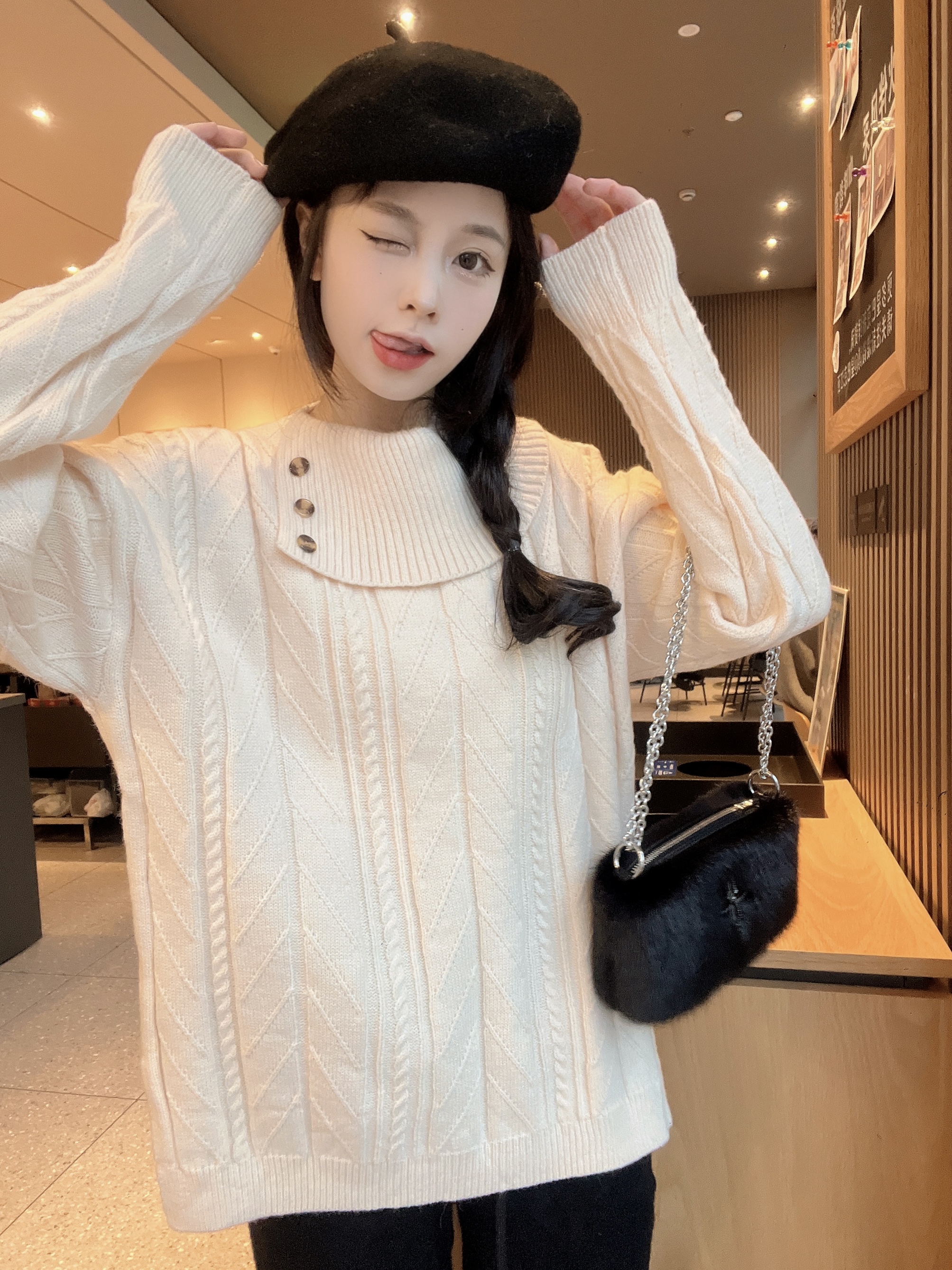 實拍大碼 秋冬寬鬆百搭設計感慵懶風套頭加厚毛衣女