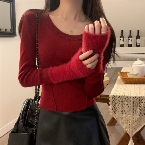 Real shot of new autumn and winter U-neck long-sleeved slim tops for women slimming knitted bottoming shirts