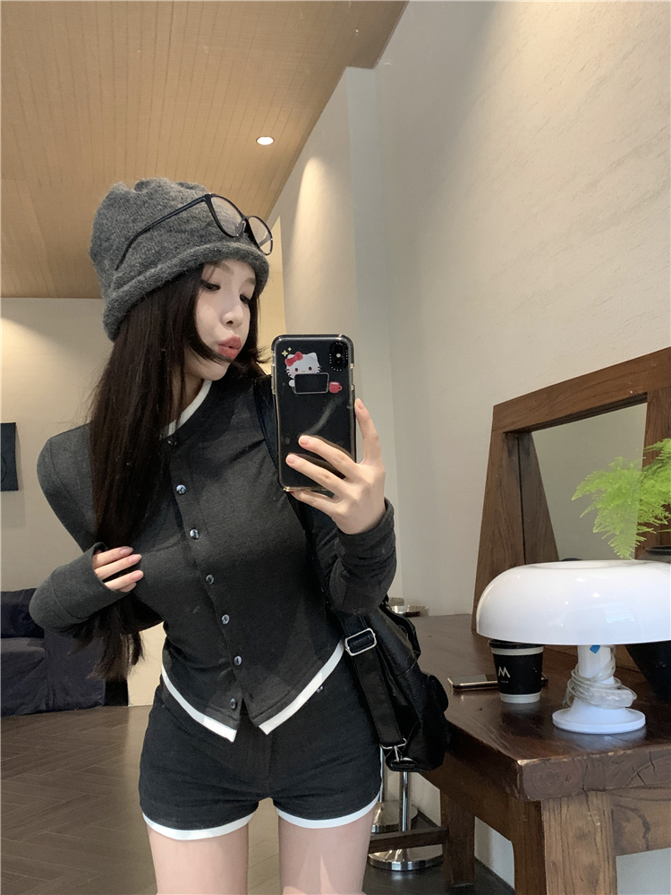 實拍~尼羅河花園高腰保暖顯瘦針織套裝女秋冬上衣短褲兩件套