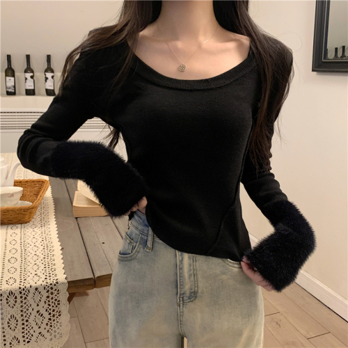 Real shot of new autumn and winter U-neck long-sleeved slim tops for women slimming knitted bottoming shirts