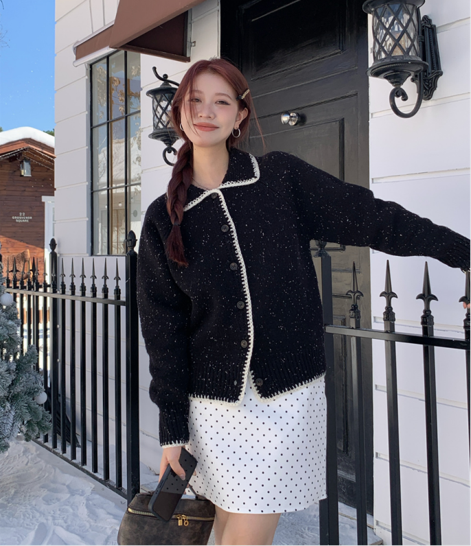 Real shot!  Retro lapel contrasting single-breasted sweater snowflake variegated thickened knitted jacket for women
