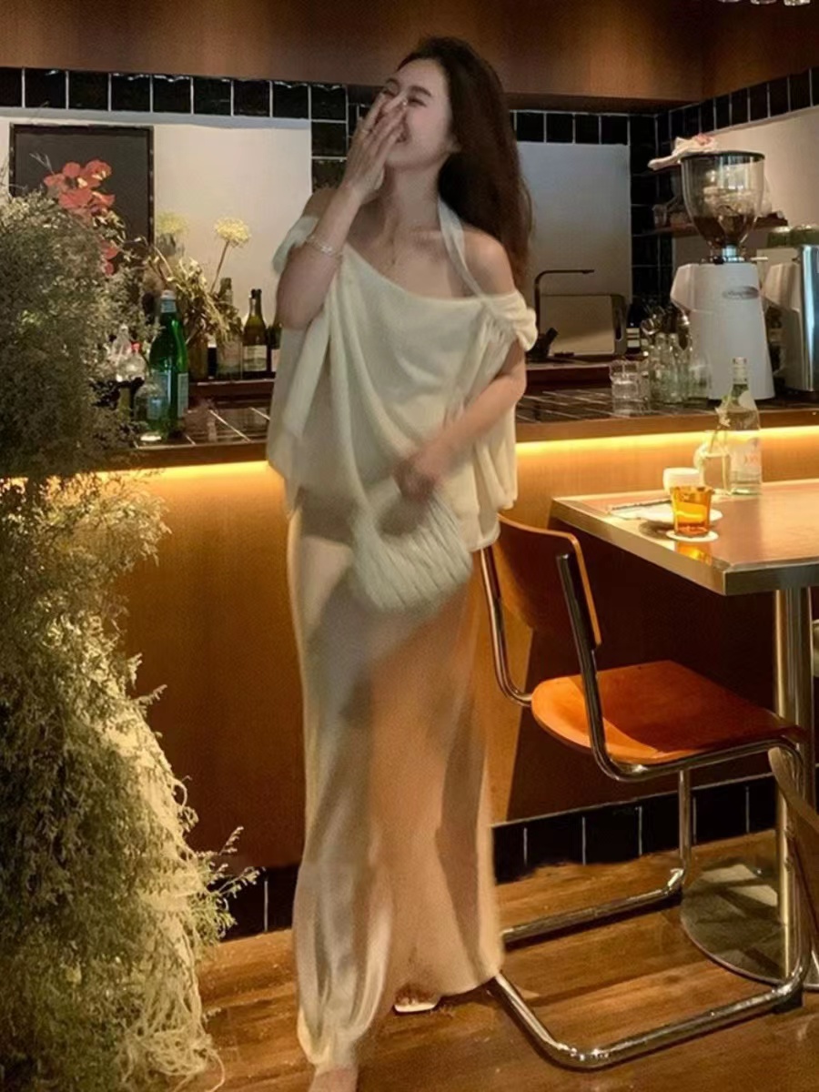 鎖骨一字肩襯衫女夏設計感小眾氣質寬鬆顯瘦遮肉高端法式掛脖上衣
