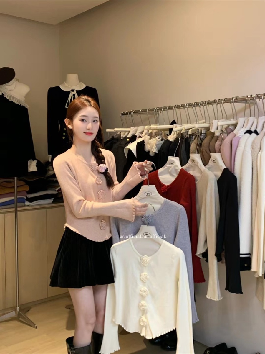 AS法式減齡洋氣小衫冬季新款設計感顯瘦加厚手工玫瑰木耳邊針織衫