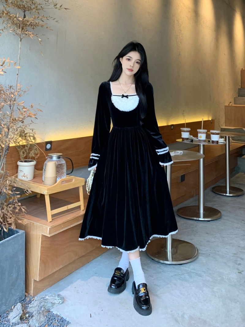 大碼女裝秋冬公主裙甜美減齡蕾絲拼接絲絨長裙胖mm法式絕美連衣裙
