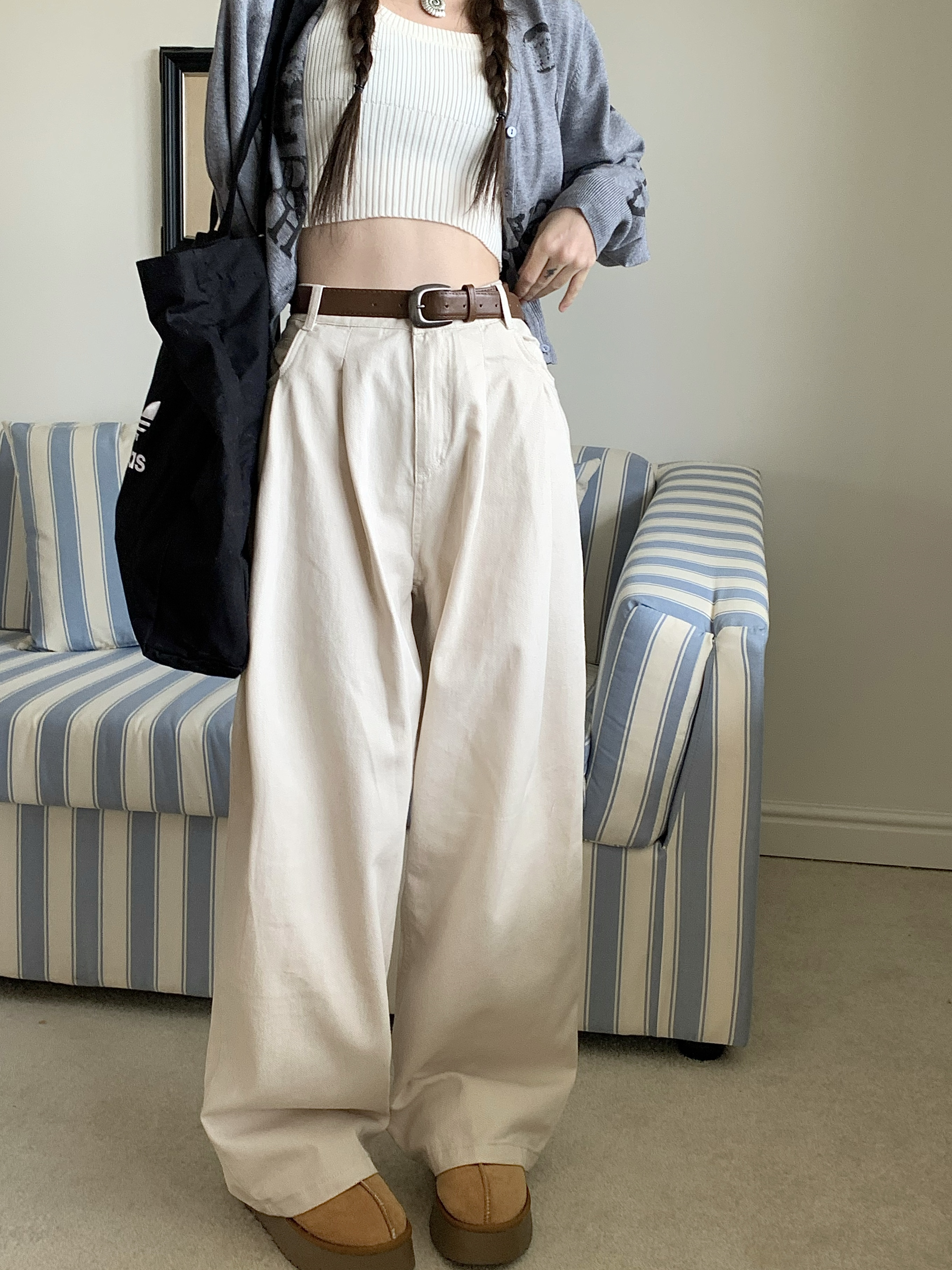 Actual shot of new high-waist slimming harem wide-leg straight jeans