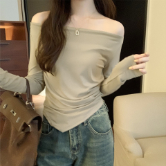 Real photos of short one-line collar irregular design niche long-sleeved T-shirt women's autumn and winter 2023 bottoming shirt