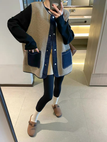 Korean style lamb wool spliced ​​denim vest for women  winter new Korean style plush stacked vest jacket