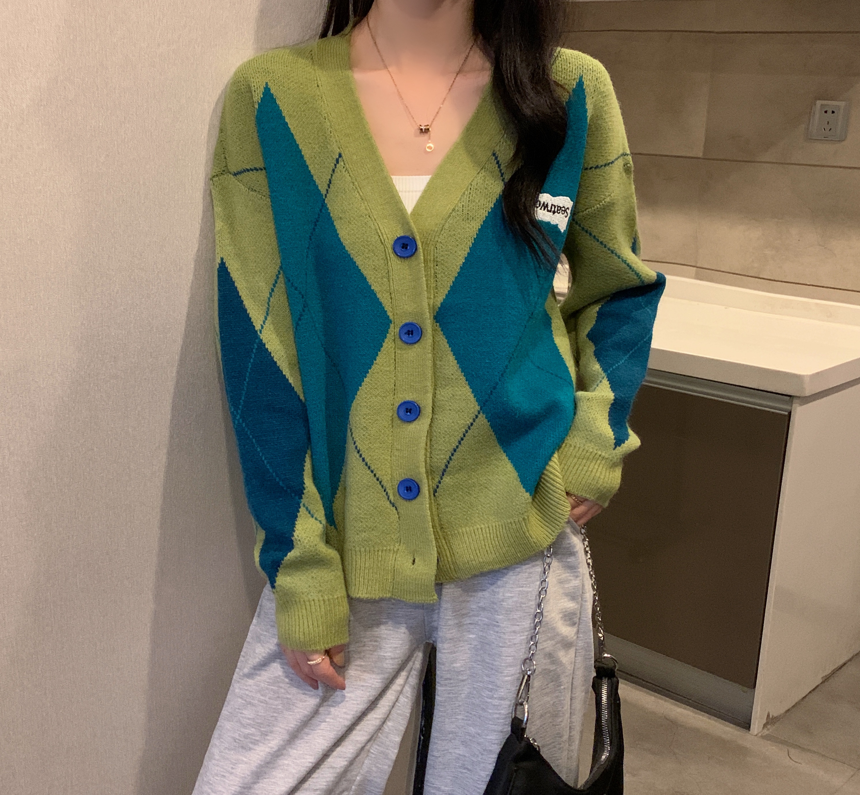 實拍~綠色大菱格針織開衫女2023秋季寬鬆韓版慵懶風毛衣外套
