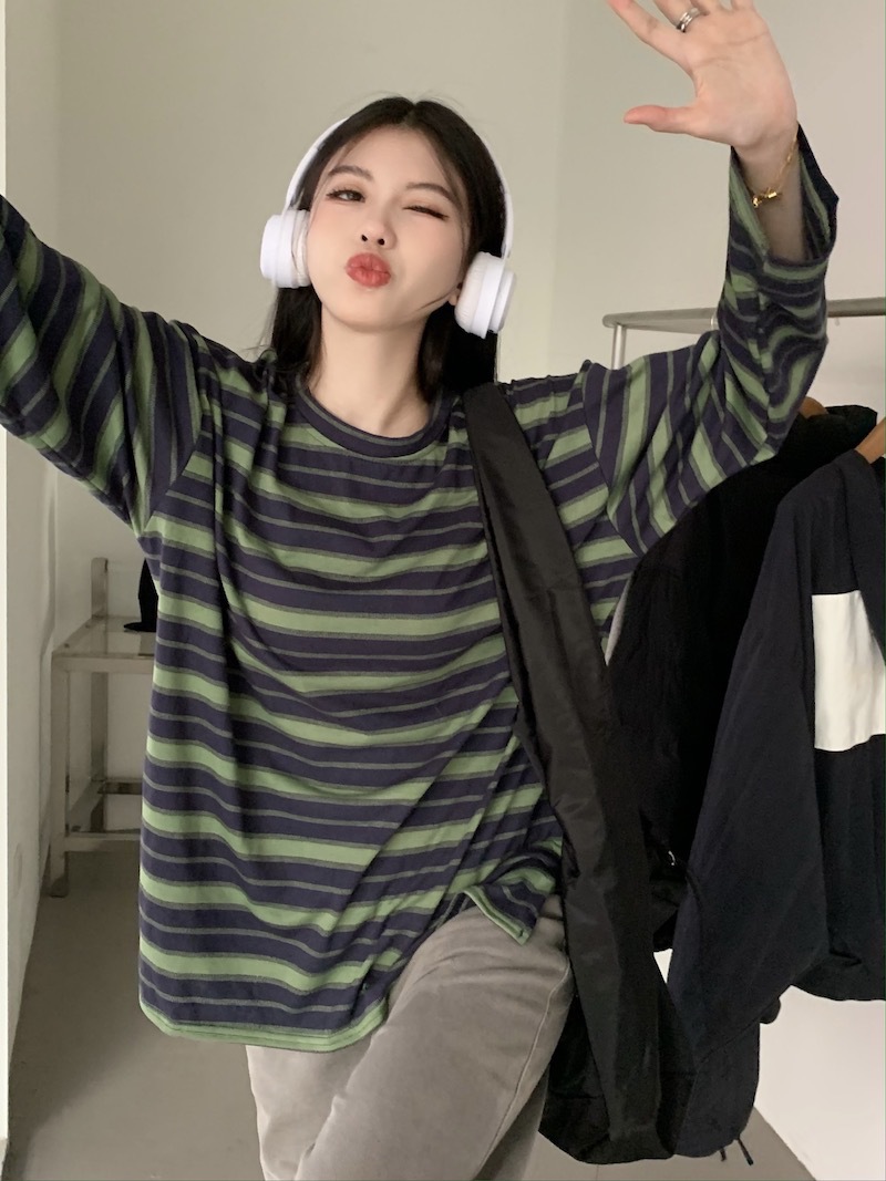 牛奶絲圓領條紋長袖t恤女設計感寬鬆開叉