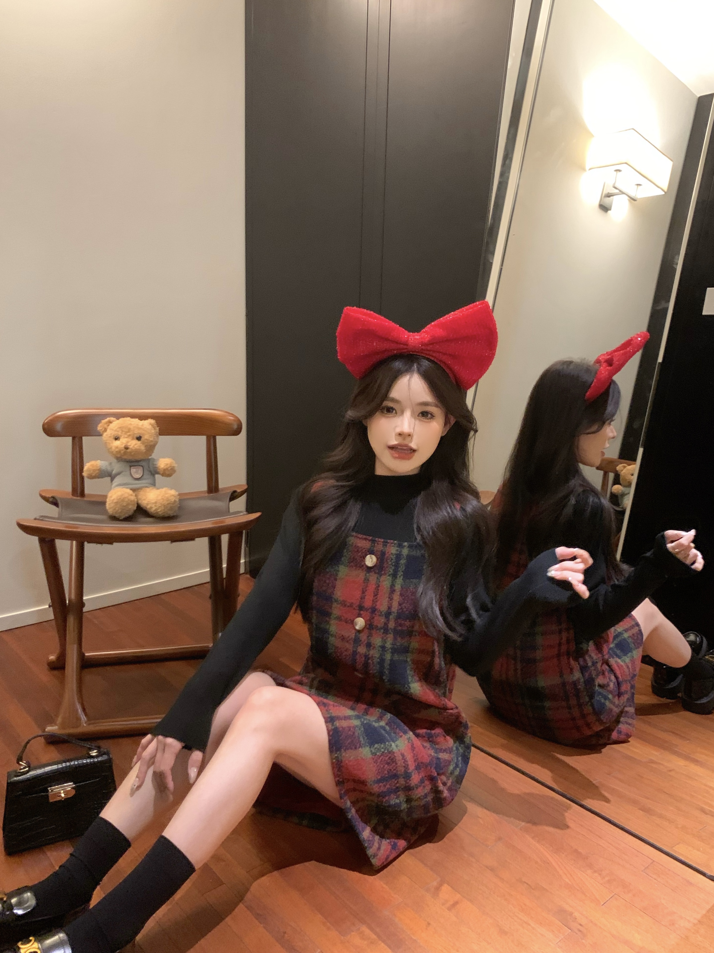 Real shot Christmas red plaid skirt college style square neck vest dress