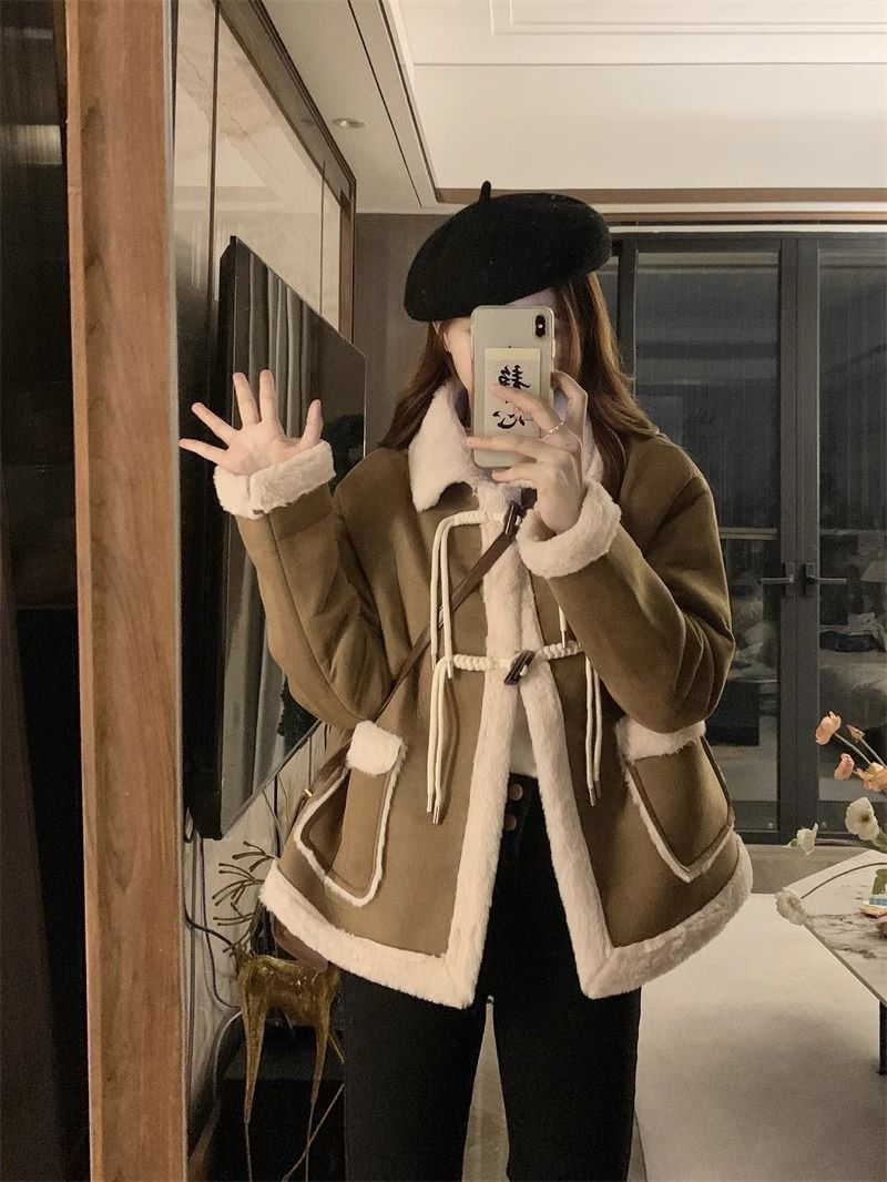 Fur all-in-one jacket women's autumn and winter 2023 new style French retro horn button lapel thickened long-sleeved motorcycle jacket