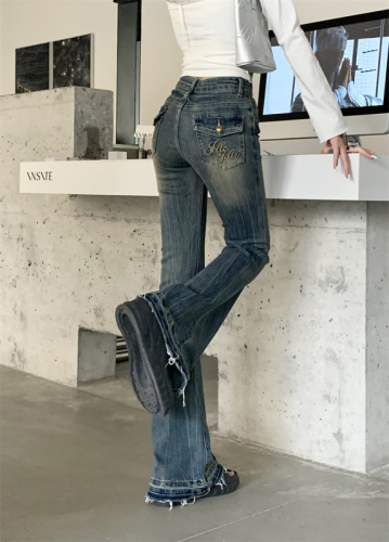 Actual shot of new high-waisted stretch embroidered micro-flare slim-fitting raw edge long jeans for women