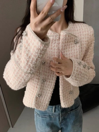 Drill edge woven tweed small fragrant style short coat 2023 winter lapel plaid lady pink loose clothes for women