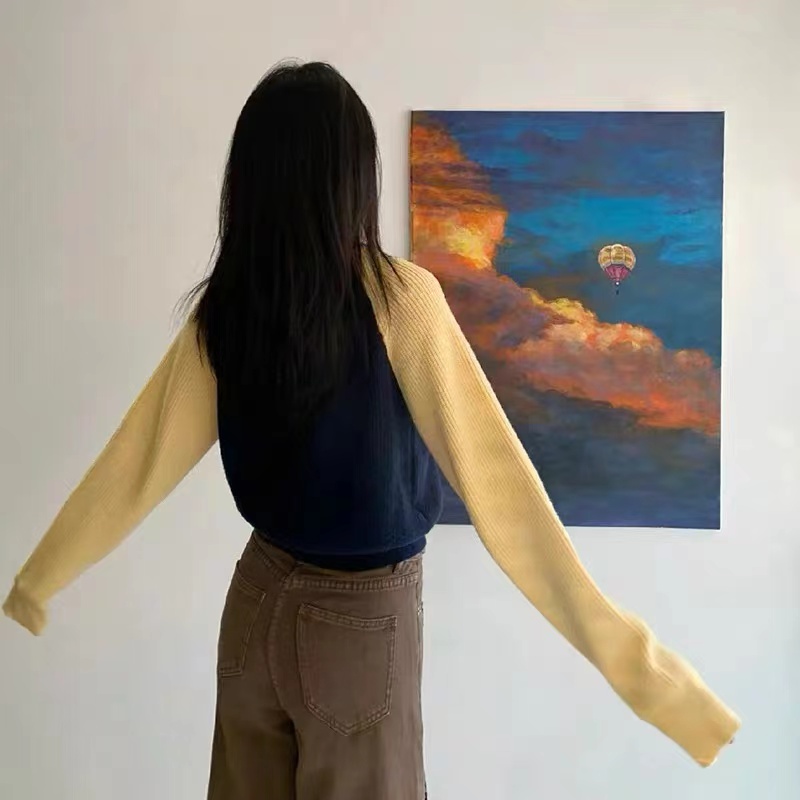 2023年新款小香風束腰撞色短款毛衣女秋冬超好看奶系軟糯針織上衣