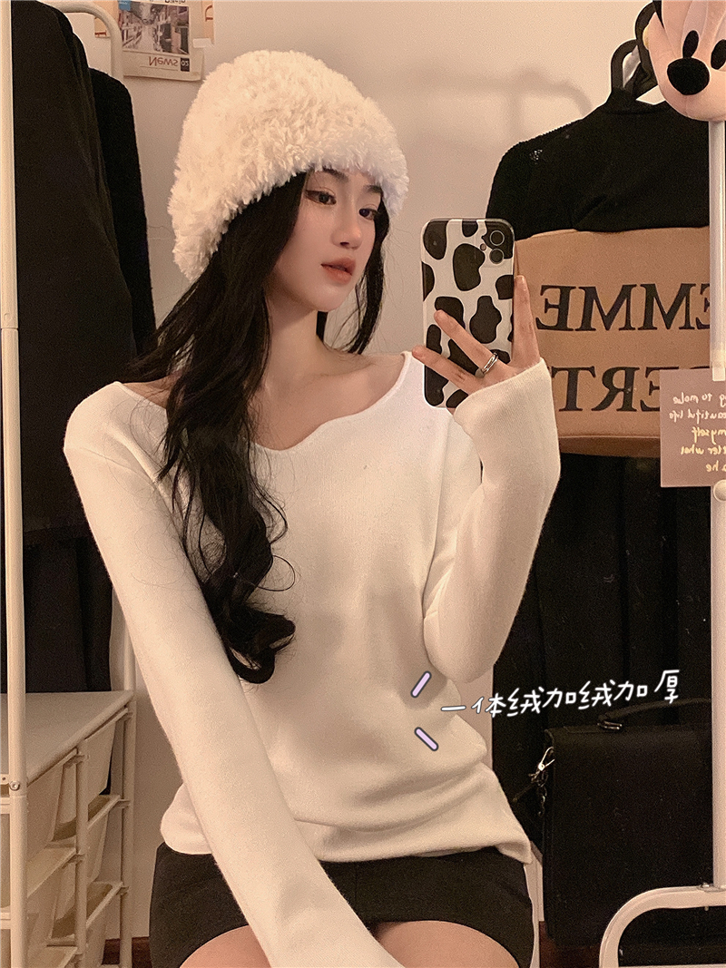 Real shot!  Winter square collar bottoming shirt for women plus velvet and thickened thermal clothing all-in-one velvet mohair top