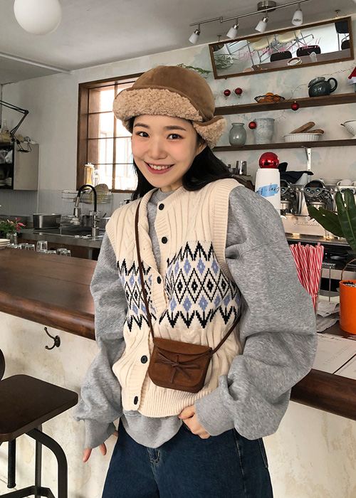 Korean ins winter new temperament rhombus checkered vest knitted single-breasted vest