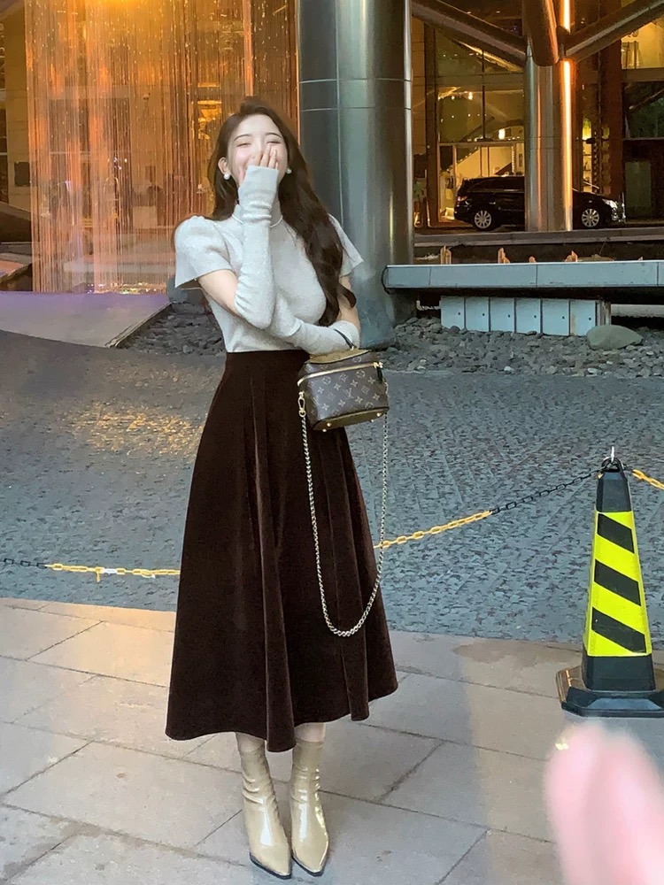 韓系辣妹半高領針織衫女秋季設計泡泡袖打底衫設計感氣質顯瘦上衣