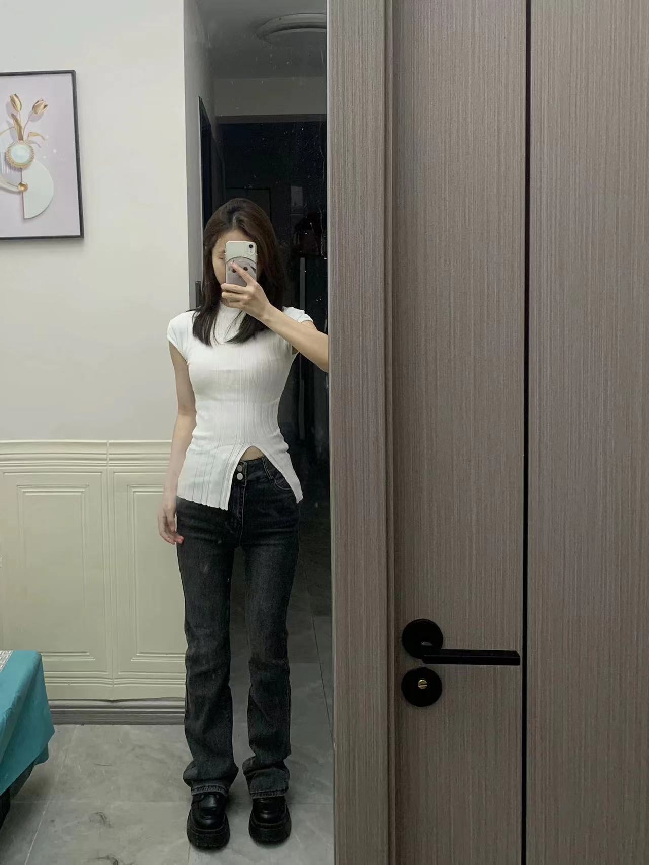 妒紗韓版冰絲針織小衫女夏季新款設計感開叉修身顯瘦正肩上衣T恤