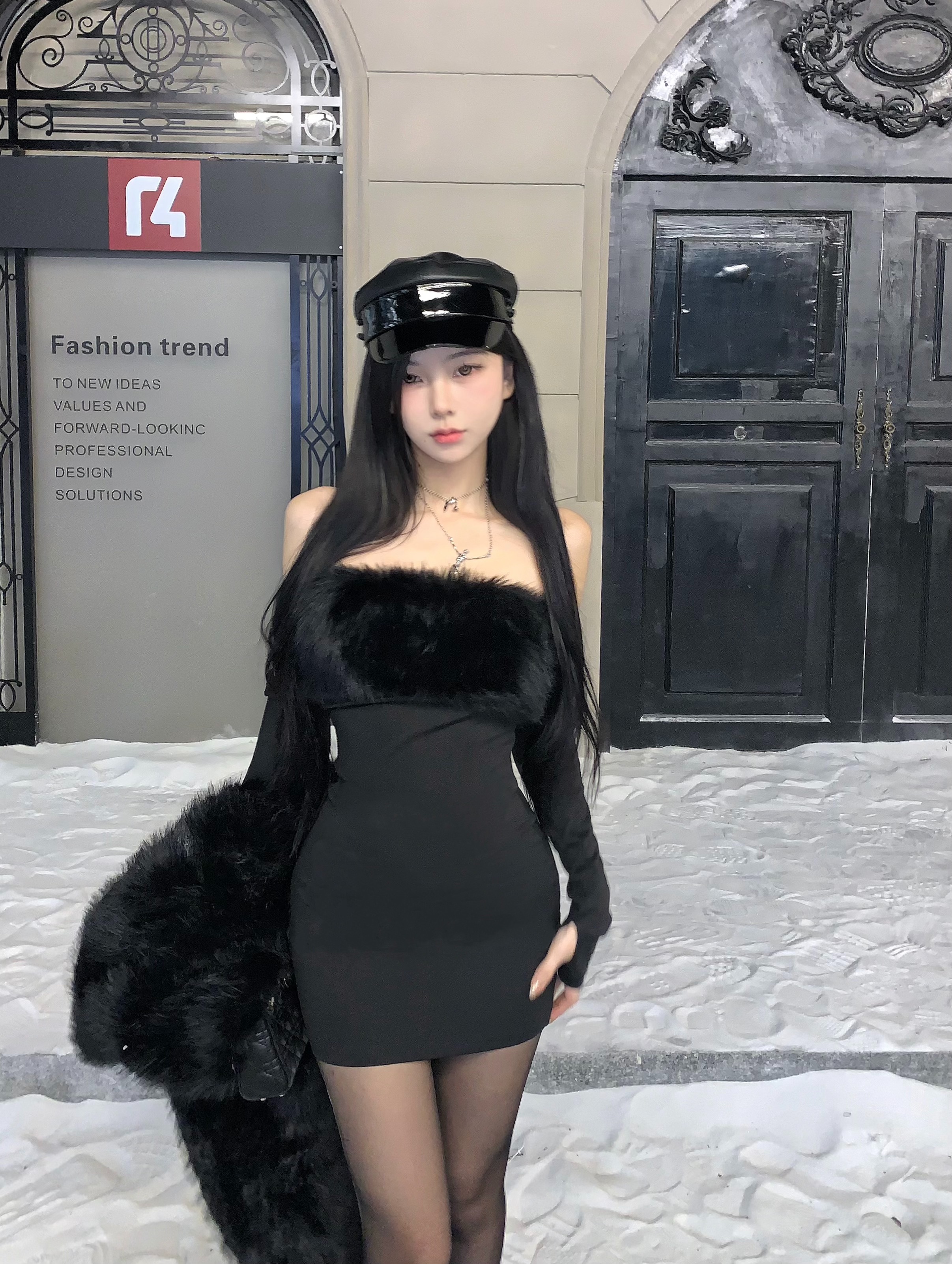 實拍~辣妹性感毛絨裹胸連衣裙女修身顯瘦帶袖套包臀抹胸裙子