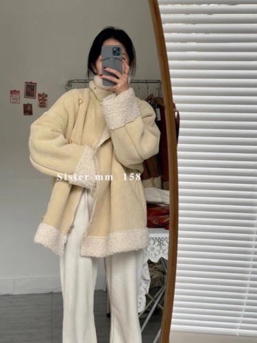 Short lamb wool coat for women 2023 autumn and winter new lamb velvet fur all-in-one winter coat thickened salt style light mature style
