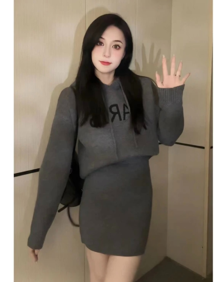 冬季新款氣質時尚韓系連帽上衣+包臀半裙套裝